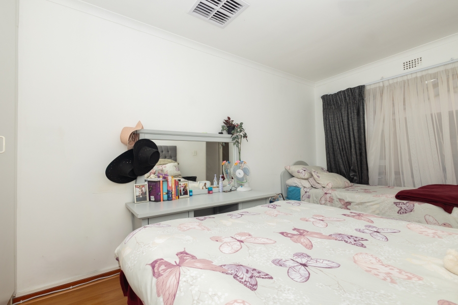 3 Bedroom Property for Sale in Table View Western Cape